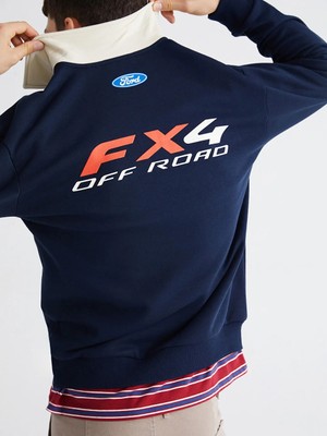 LC Waikiki Lacivert Polo Yaka Ford Baskılı Erkek Sweatshirt