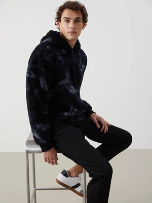 LC Waikiki Antrasit Uzun Kollu Baskılı Pelüş Erkek Hoodie