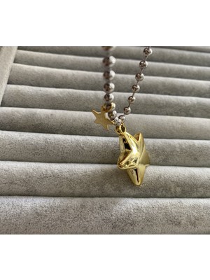 Pink 3 Boyut Yıldızlı Tasarım Çelik Kolye