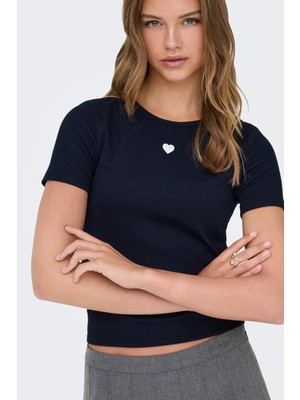 Only Onlelva Slim Fit Yuvarlak Yaka T Shirt Bayan T Shirt 15342939