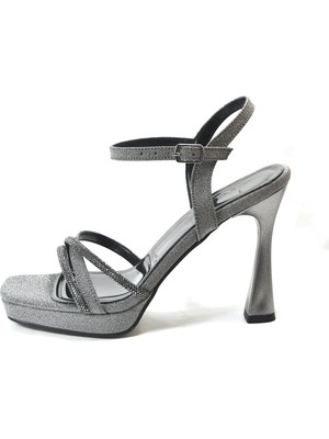 Beety 130501 Siyah & Gümüş Taşlı Platform Yüksek Topuklu Kadın Abiye Ayakkabı