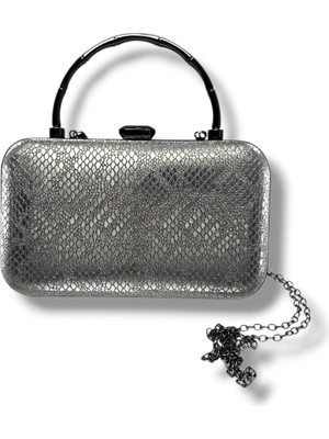 Cakgo 743-26 Yılan Baskı Simli Kumaş Çelik Kasa Abiye Çanta