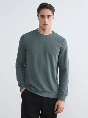 LC Waikiki Yeşil Bisiklet Yaka Erkek Sweatshirt