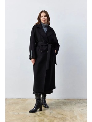 Olcay Oversize Uzun Kaban Siyah Gömlek Yaka Basic Dokuma Polyester Karışımlı 2024 Sonbahar - Kış