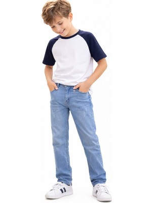 İrem Çocuk Giyim Erkek Çocuk Yıpratma Desenli Cepli Likralı Fermuar Kapamalı Mavi Renk Kot Pantolon