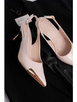 Muggo Zenith Metal Burun Detaylı Sivri Burun Arkası Açık Kadın Topuklu Ayakkabı