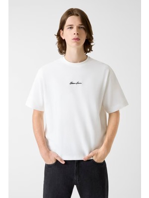 Guess Erkek Ottoman Dokulu T-Shirt - Beyaz