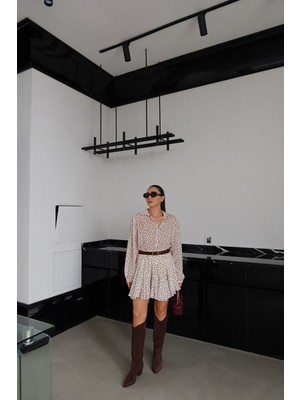 Özge Özgenç Puantiyeli Şifon Gömlek Etek Takım