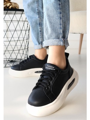 Aesco Chris Siyah Cilt Bağcıklı Spor Ayakkabı - Lisinya