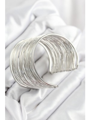 Aesco Pirinç Tel Sarma Model Gümüş Renk Kadın Bileklilk - Lisinya