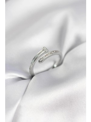 Prativas Zirkon Taşlı Gümüş Renk Yassı Çivi Model Kadın Yüzük - PRT3500EB10417