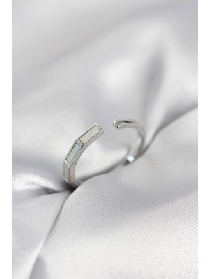 Prativas Gümüş Renk Sedefli Çubuk Model Kadın Yüzük - PRT3500EB10536