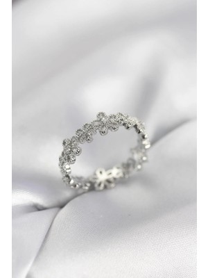 Prativas Gümüş Renk Sıralı Çiçek Model Zirkon Taşlı Kadın Yüzük - PRT3500EB10563