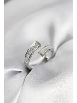 Prativas Gümüş Renk Sedefli Baget Zirkon Taşlı Kadın Yüzük - PRT3500EB10407