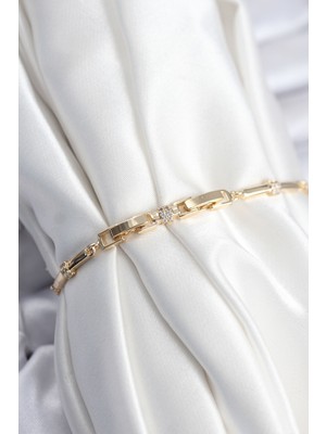 Aesco Pirinç Vıp Seri Gold Renk Parçalı Model Zirkon Taşlı Kadın Bileklik - Lisinya