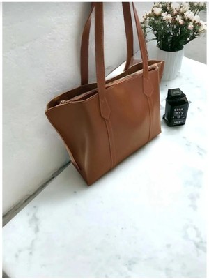 Farbag Siyah Büyük Boy 3 Göz Fermaurlu ve Çıt Çıt Kapama Omuz Çantası