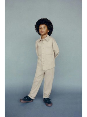 Magu Erkek Çocuk Pamuklu Bej Minimal Takım - Düğmeli Cepli Gömlek & Rahat Pantolon