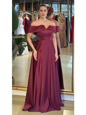 Abiyeniall Vişne Renk Madonna Yaka Düşük Kollu   Yırtmaçlı Kloş Etekli  Saten Uzun Abiye Elbise 11225-01