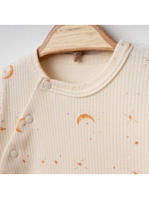 Miniropa Yenidoğan Tulum 0-3-6 Aylık Krem Bebek Tulumu Ay Baskılı Çıtçıtlı Kendinden Eldivenli Bebek Tulumu ve Şapkası