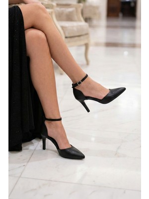 Erkan Saçmacı Sindy Siyah Vegan Bantlı Ince Topuklu Stiletto Ayakkabı