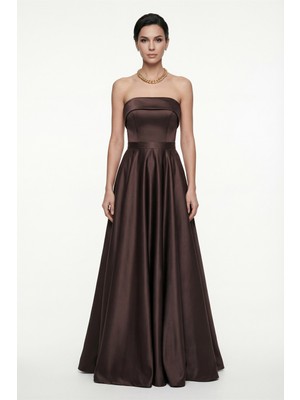 Lafaba Kadın Kahverengi Dar Kalıp Straplez Saten Kloş Abiye Elbise
