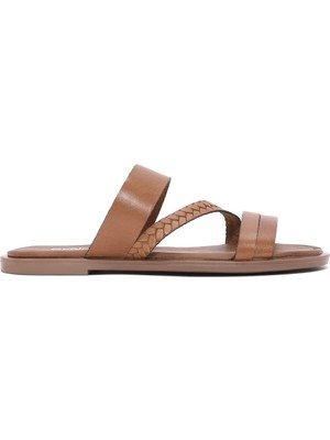 Derimod Kadın Taba Örgülü Deri Terlik 26SFD332018