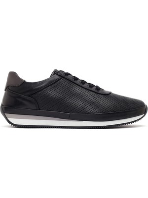 Derimod Erkek Siyah Bağcıklı Deri Casual Sneaker 26SFD674111