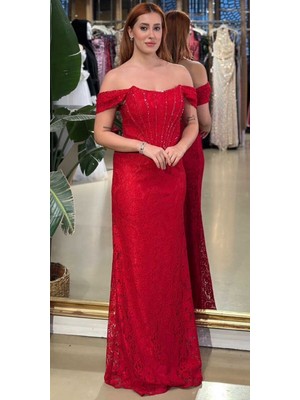 Abiyeniall Kırmızı Madonna Yaka Sırt Dekolteli Düz Kesim Dantel Uzun Abiye Elbise 11181-03