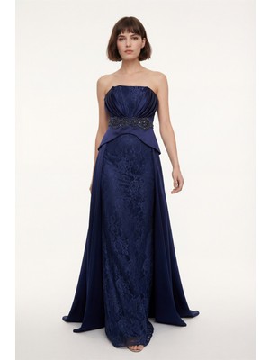 Lafaba Kadın Lacivert Straplez Yaka Dantel Detay Uzun Abiye Elbise