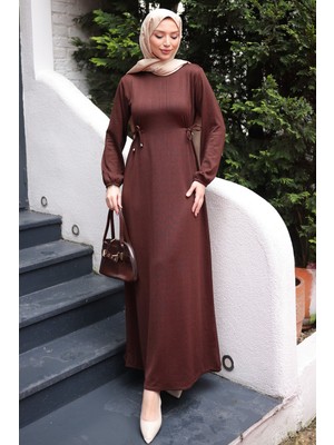 İmaj Butik Kahverengi Bisiklet Yaka Bel ve Kol Lastikli Bürümcük Elbise
