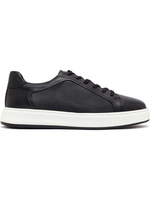 Derimod Erkek Siyah Bağcıklı Kalın Tabanlı Deri Sneaker 26SFD688018