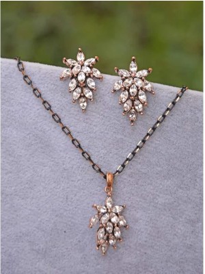 Stoneage RF03513 Zirkon Taşlı Otantik Kadın Set Küpe ve Zincir Hediyeli Kolye