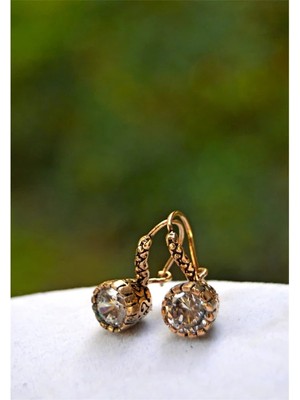 Stoneage  Elmas Görünümlü Kadın Küpe