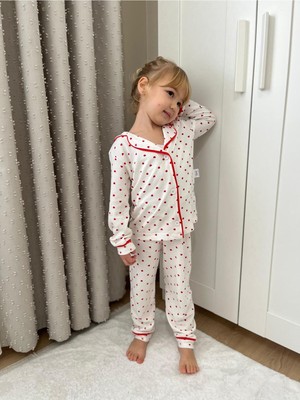 Yiğit Butik Kalp Desenli Kız Çocuk Pijama Takımı