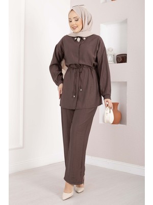 Ns Broş Detaylı Beli Tünelli Tunik Takım Kahve