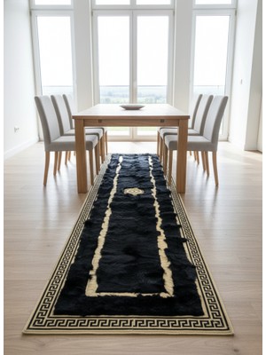 Decomarie Toskana Siyah Doğal Kürk Runner Halı – El Yapımı Lüks Koridor Tasarımı