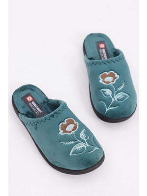 Gezer Işlemeli Desenli Peluş Astarlı Kapalı Ev Terliği Yumuşacık Kaymaz Taban