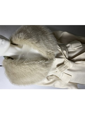 Enter Kürk Yaka Krem Kaşe Manto