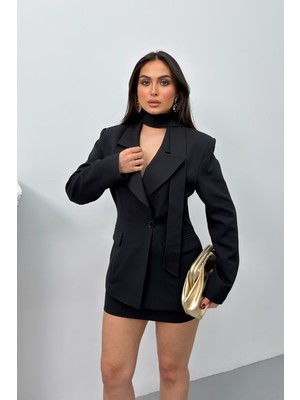 Spirituel Kadın Blazer Ceket Fular Detaylı Sahte Cepli Bele Oturan Tek Düğmeli Ceket
