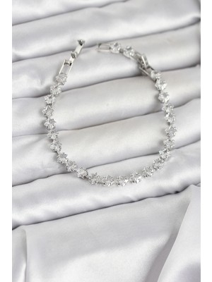 Store Mania Ieg™ Kare Zirkon Taşlı Gümüş Renk Pirinç Su Yolu Kadın Bileklik