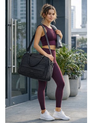 Kaff Siyah Krinkıl Kumaş 00816 Unisex Önü Cepli Suya Dayanıklı Geniş Omuz Askılı El Spor Seyahat Çantası