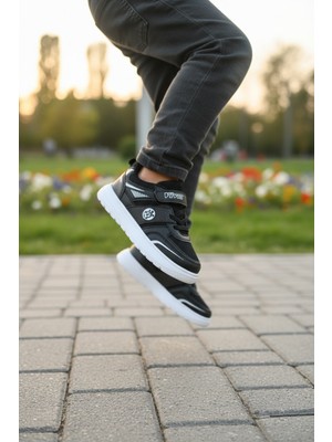 Enoch Sportif Hatlı ve Cırtlı Çocuk Spor Ayakkabı