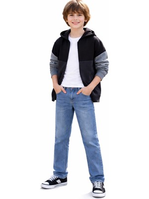 İrem Çocuk Giyim Erkek Çocuk Eskitme Desenli Fermuar Kapamalı Mavi Renk Kot Pantolon 3475