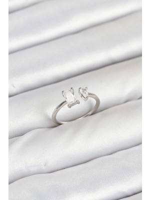 İsmiyle Al Pirinç Gold Renk Zirkon Taşlı Kadın Yüzük