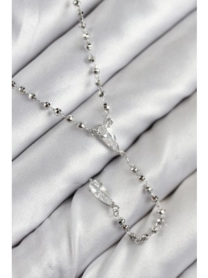 İsmiyle Al Pirinç Zirkon Taşlı Gümüş Renk Kadın Y Kolye