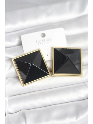 İsmiyle Al Pirinç Gold Renk Siyah Piramit Model Kadın Küpe