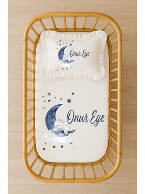 Moda Lime Isimli Bebek Nevresim Takımı 70X120 – Ay Üzerinde Uyuyan Fil Tasarım Fırfırlı Dolgulu Yastıklı