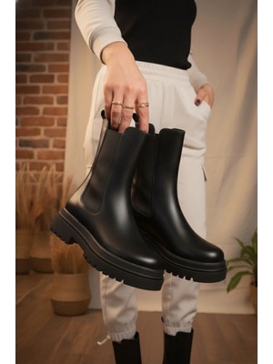 Marina Rosse Kadın Praga Siyah Cilt Yandan Lastikli Kalın Taban Günlük Bot & Bootie