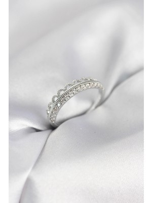 İsmiyle Al Motif Desenli Gümüş Renk Zirkon Taşlı Kadın Yüzük