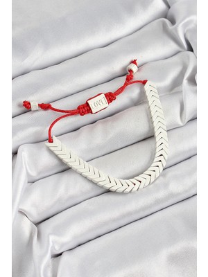 İsmiyle Al Pirinç Asansörlü Beyaz Juju Kadın Bileklik